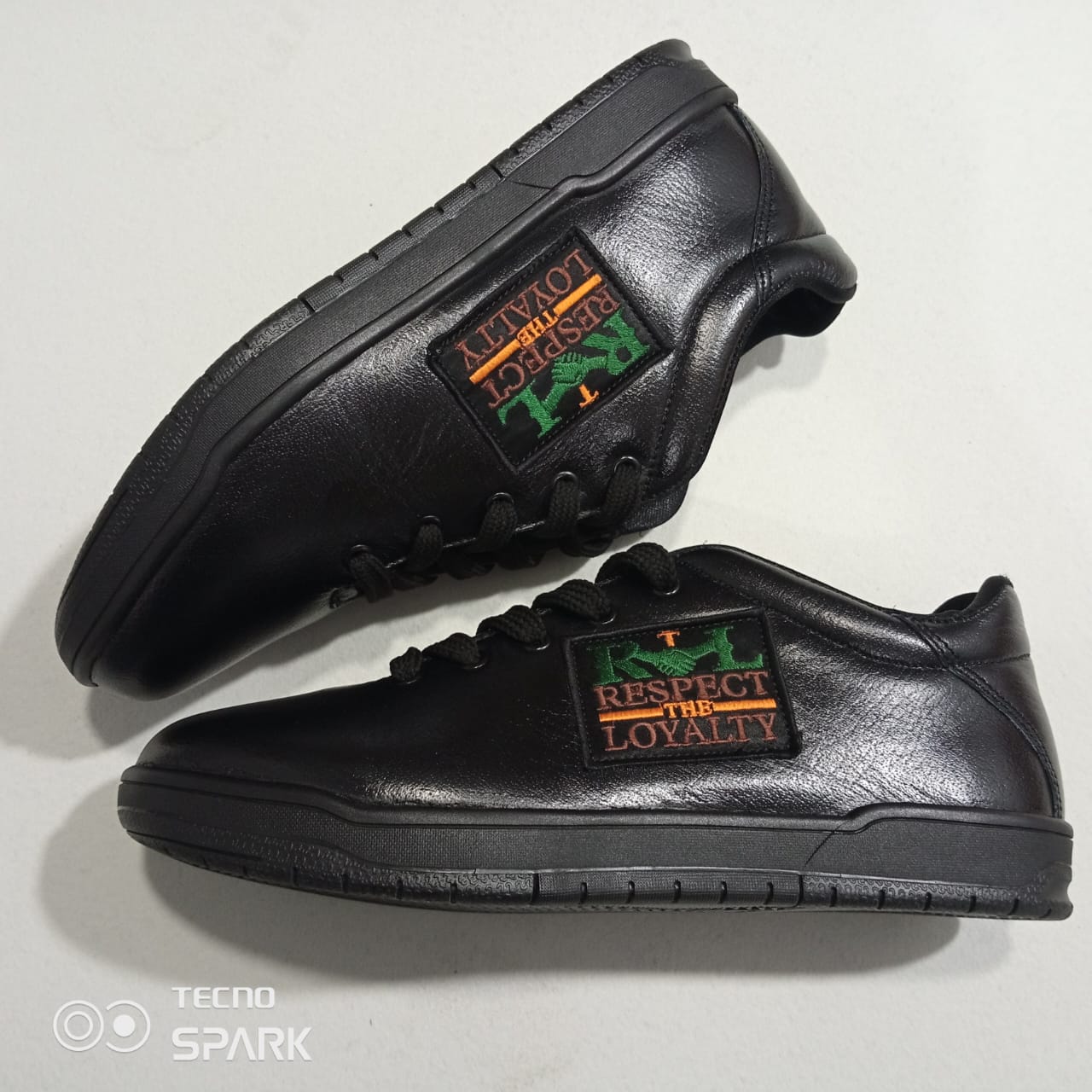 Seaker Shoes (2)