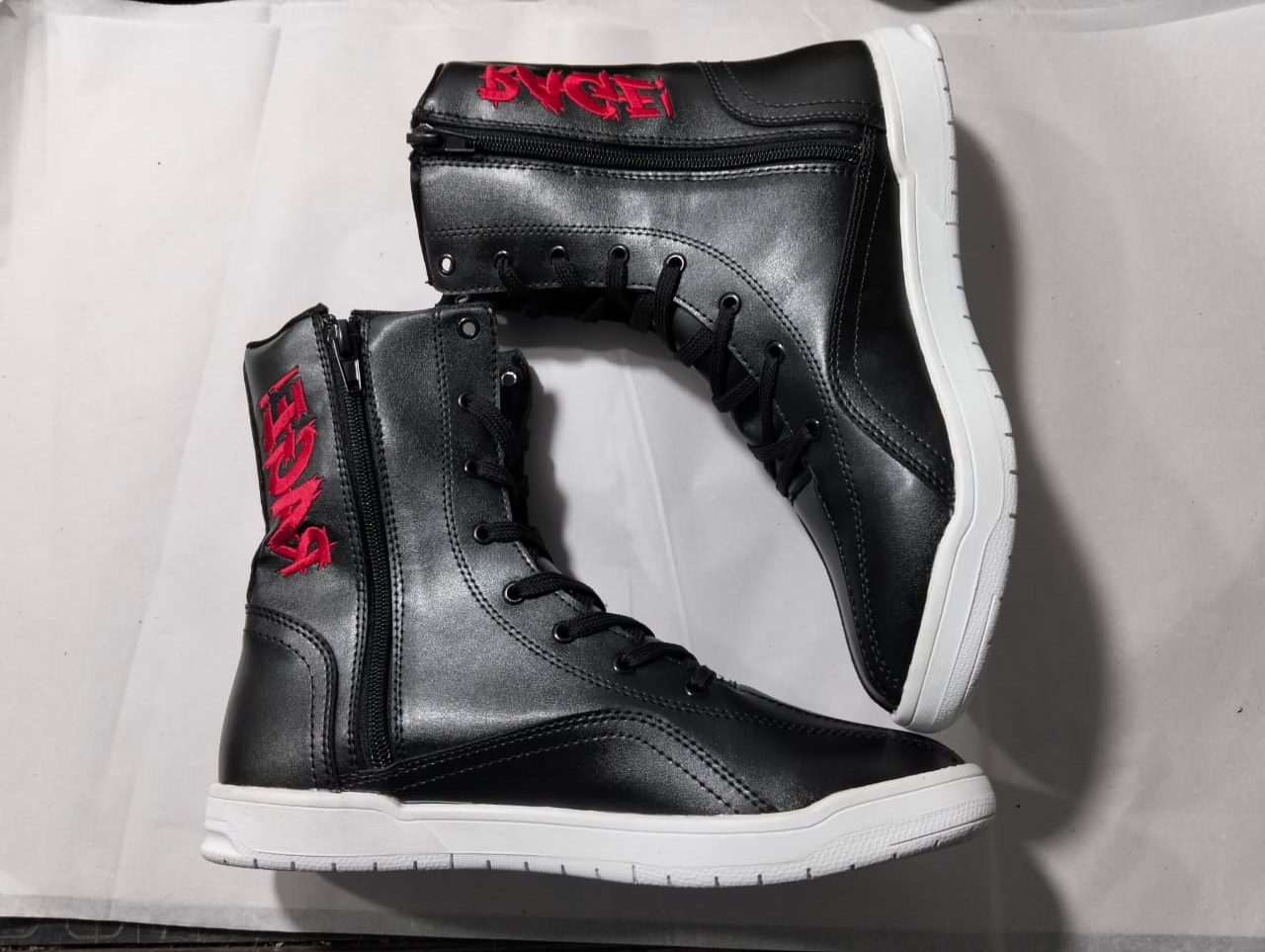 Seaker Shoes (8)